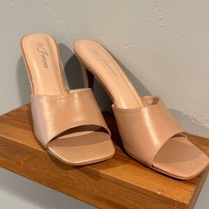 Forever 21 Women's Nude Mules Square Toe Heels Open Toe Heel Neutral Shoes
